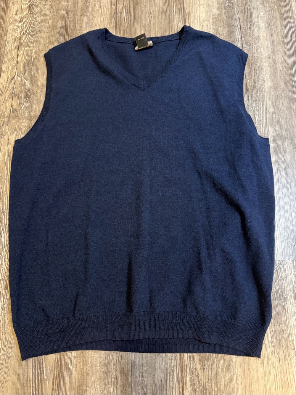 Jos. A. Bank Navy V-Neck Sweater Vest size XL 100% merino wool